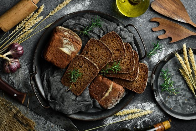 Chleb domowy krojony